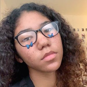 Meet your Posher, Karin